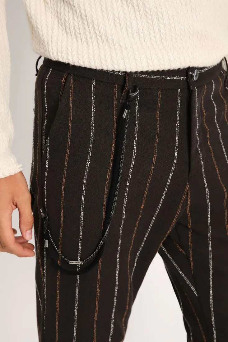 Pantaloni straight a righe con dettaglio catena